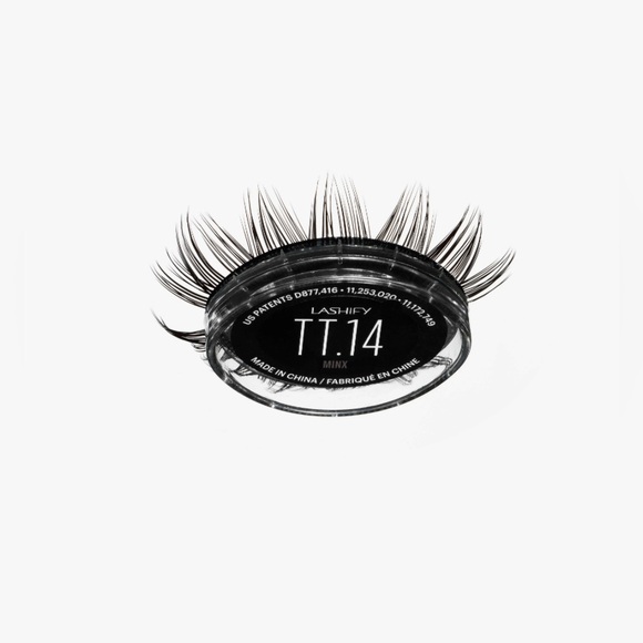 LASHIFY Other - Lashify TULIP THICK MINX GOSSAMER
LASH COLLECTION TT14